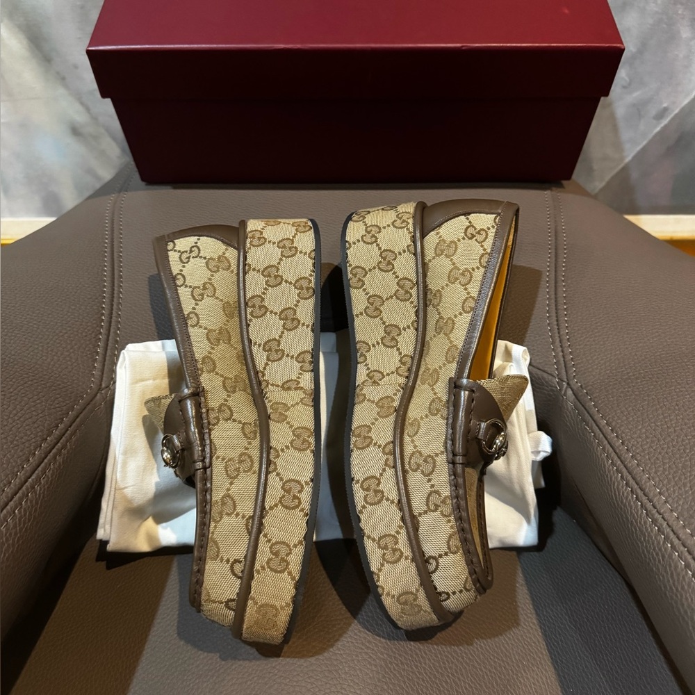 GUCCI Womens Ilde GG Supreme Canvas & Leather Flatform Loafers -Worn 1x 37.5/7.5 - Picture 7 of 16
